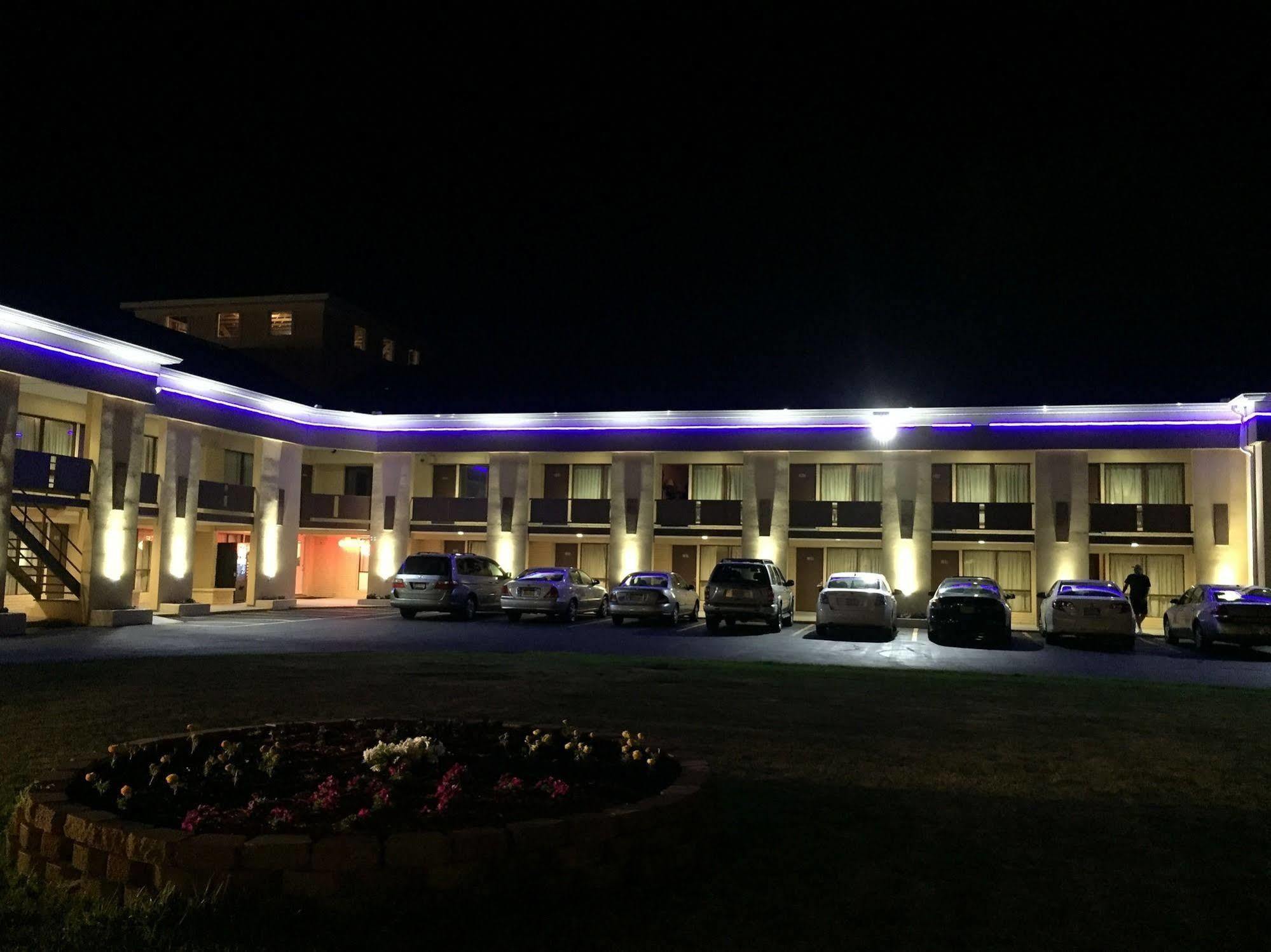 Scottish Inns Tonawanda Exterior foto